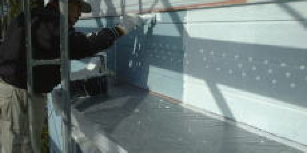 下塗り～上塗り塗装中2