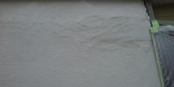 外壁クラック部～樹脂モルタル補修～上塗り3