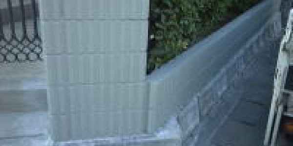 門柱・塀塗装工程4